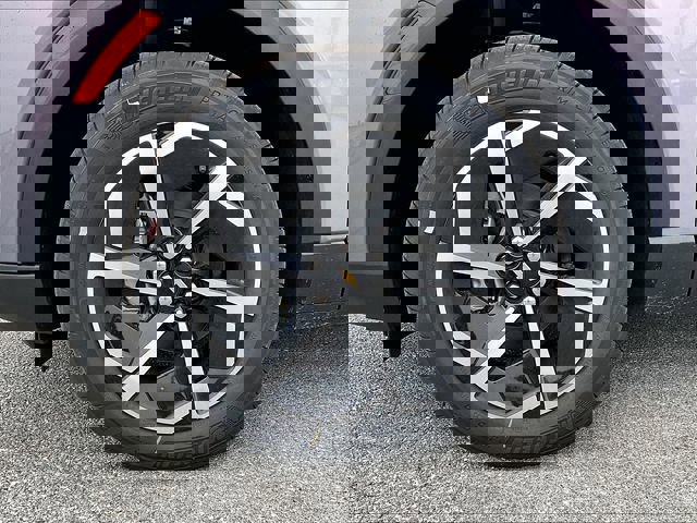 New 2026 Chevrolet Equinox EV LT image 7