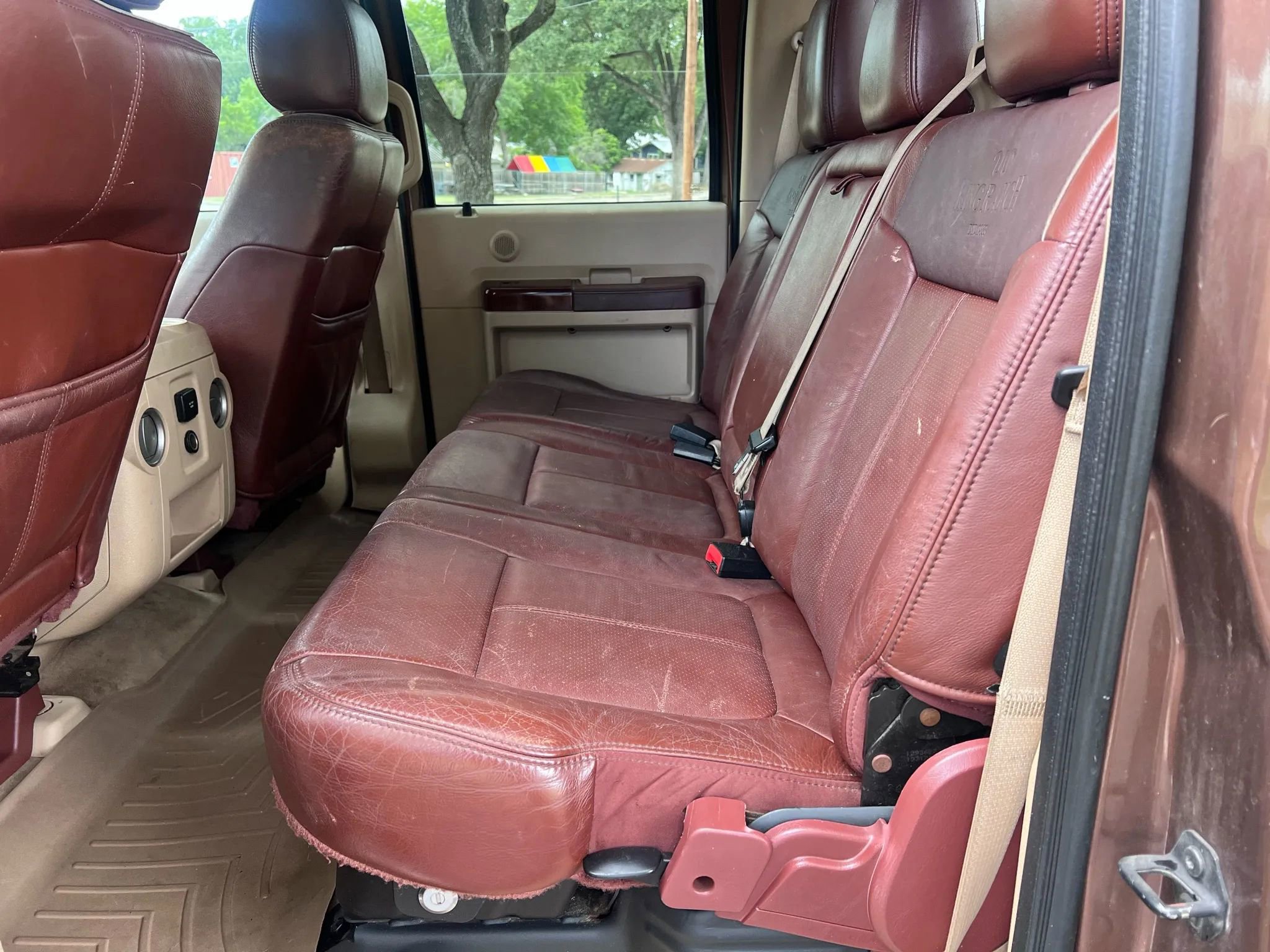 Used 2012 Ford F250 King Ranch w/ FX4 Off Road Pkg image 10
