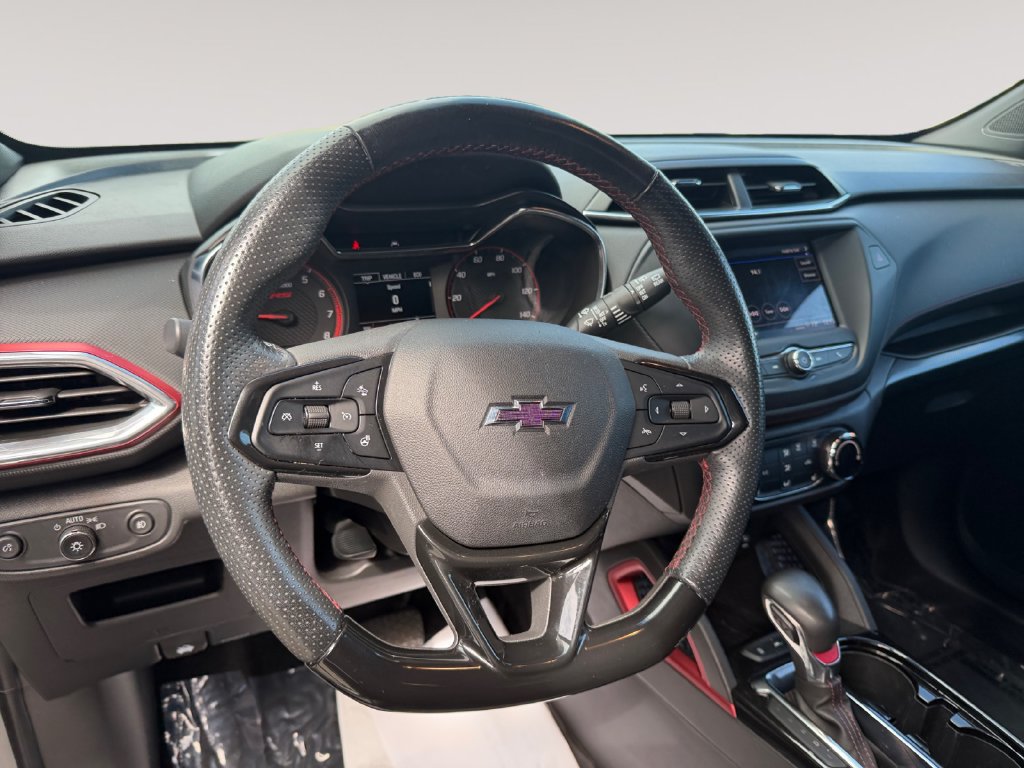 Used 2023 Chevrolet TrailBlazer RS FWD image 12