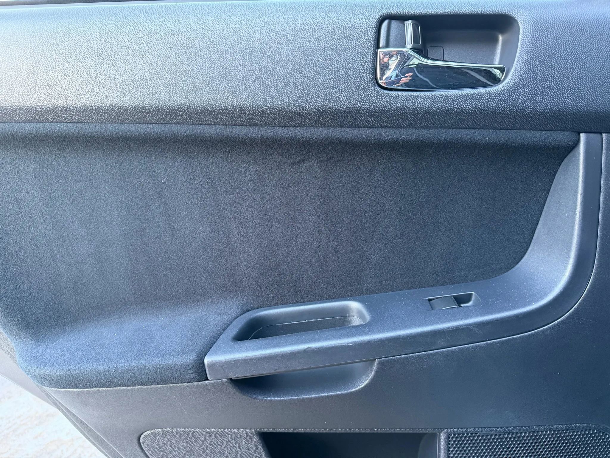 Used 2008 Mitsubishi Lancer Evolution GSR image 11