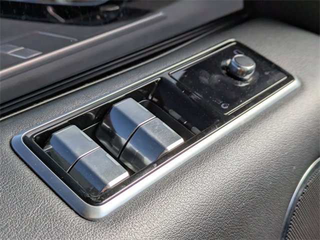 Used 2022 Land Rover Range Rover Sport SE image 27