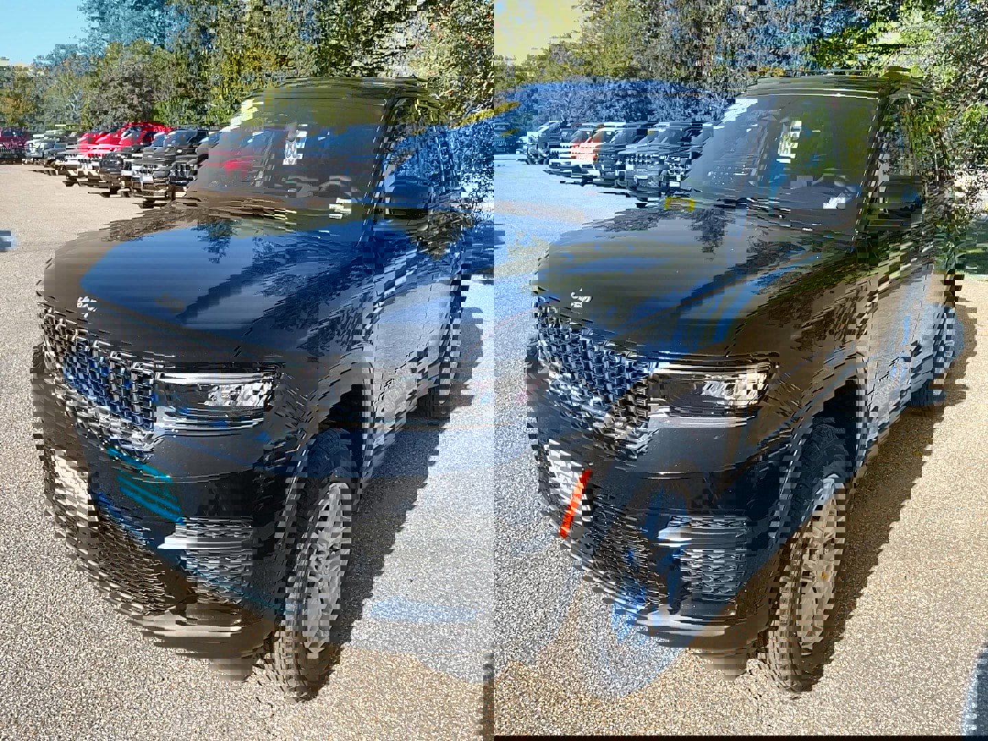 New 2025 Jeep Grand Cherokee Laredo X w/ Luxury Tech Group I