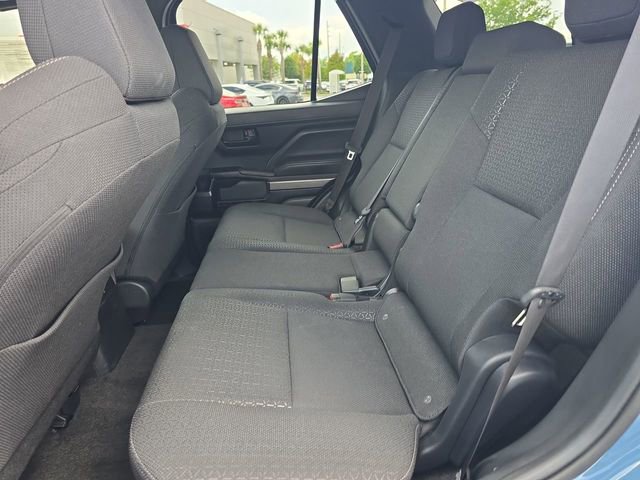 Certified 2025 Toyota 4Runner SR5 AWD/4WD image 14