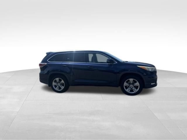 Used 2015 Toyota Highlander Limited AWD/4WD image 9