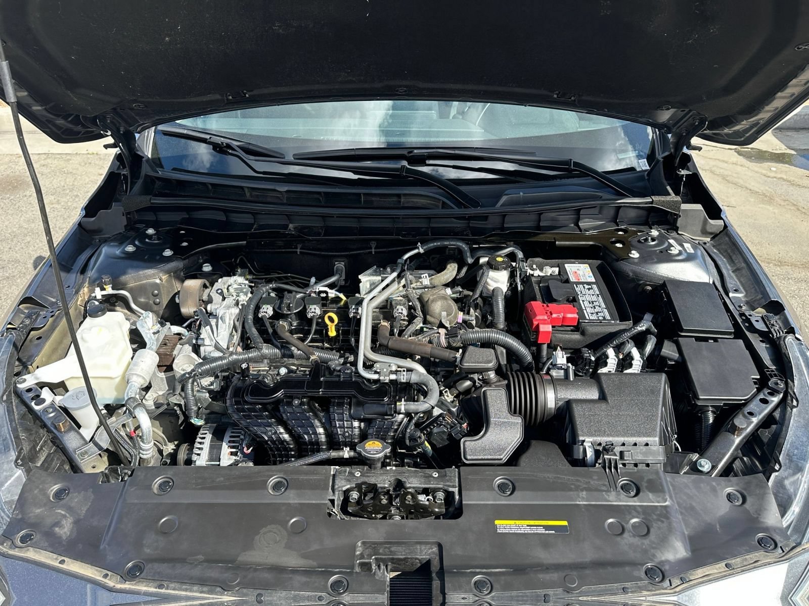 Used 2025 Nissan Altima 2.5 SV FWD image 31