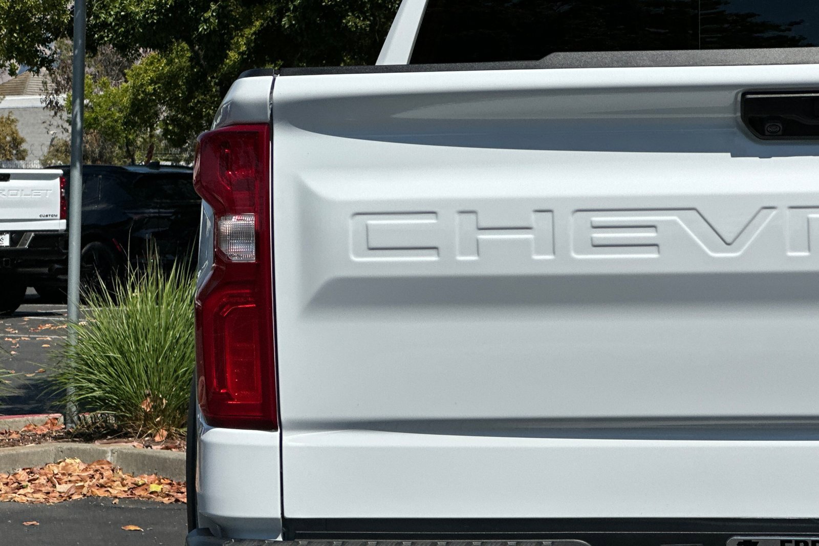 Used 2025 Chevrolet Silverado 1500 ZR2 w/ Technology Package image 51