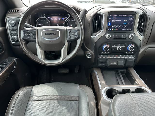 Used 2023 GMC Sierra 3500 Denali w/ Denali Ultimate Package image 10