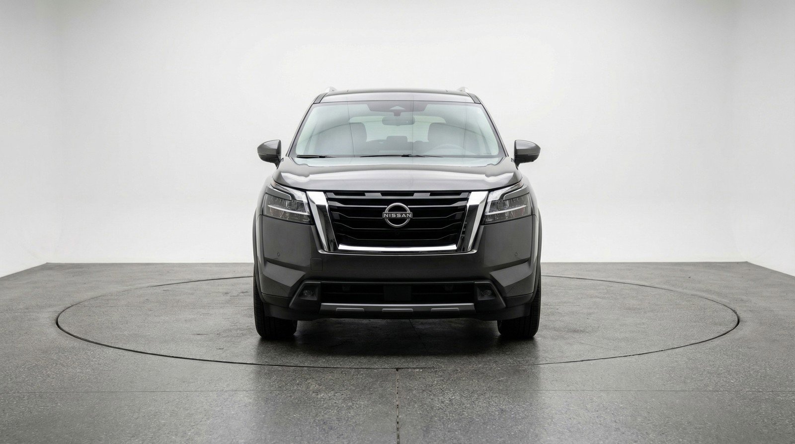 Used 2025 Nissan Pathfinder SV FWD image 1