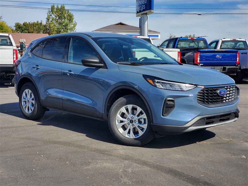New 2026 Ford Escape Active image 2