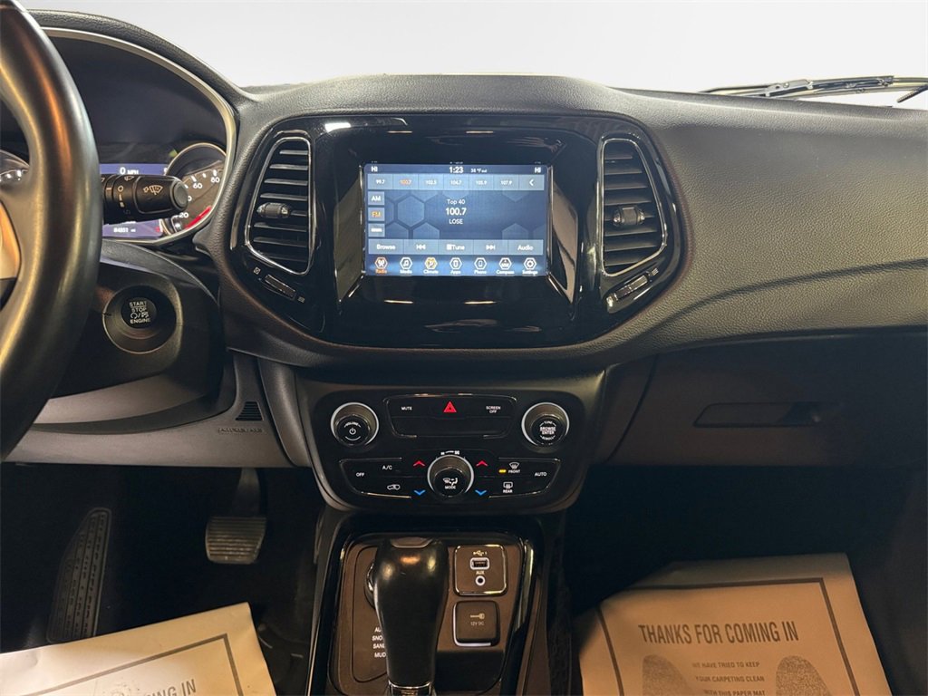 Used 2020 Jeep Compass Latitude image 22