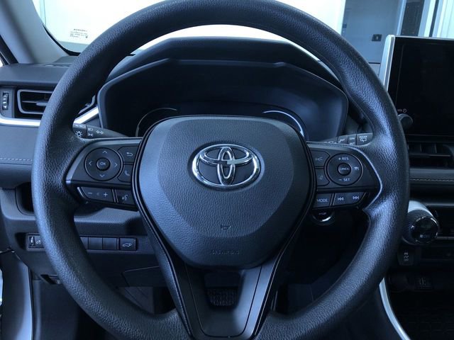 Certified 2025 Toyota RAV4 XLE w/ Convenience Package image 24
