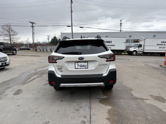 Used 2024 Subaru Outback Limited image 6