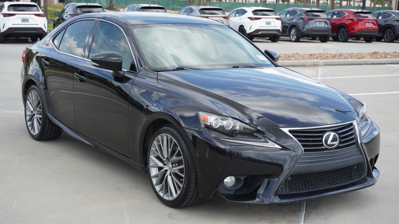 Used 2014 Lexus IS 250 w/ Premium Package RWD image 3