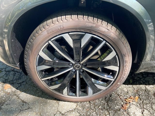 New 2027 Volvo XC90 B6 Ultra AWD/4WD image 9