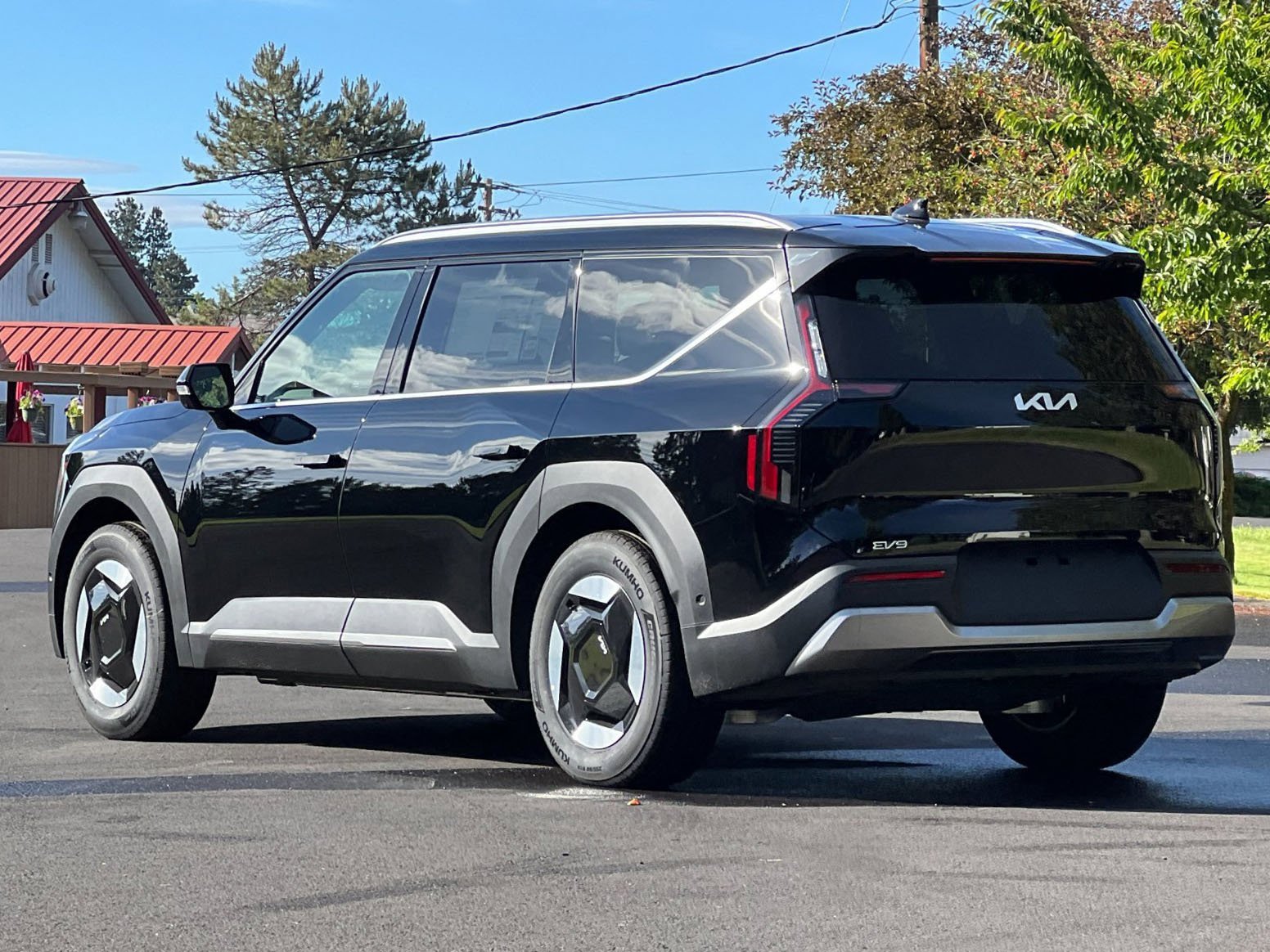 New 2026 Kia EV9 Wind image 25