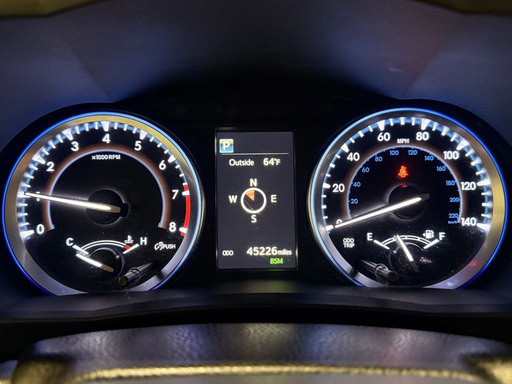 Used 2018 Toyota Highlander XLE image 19