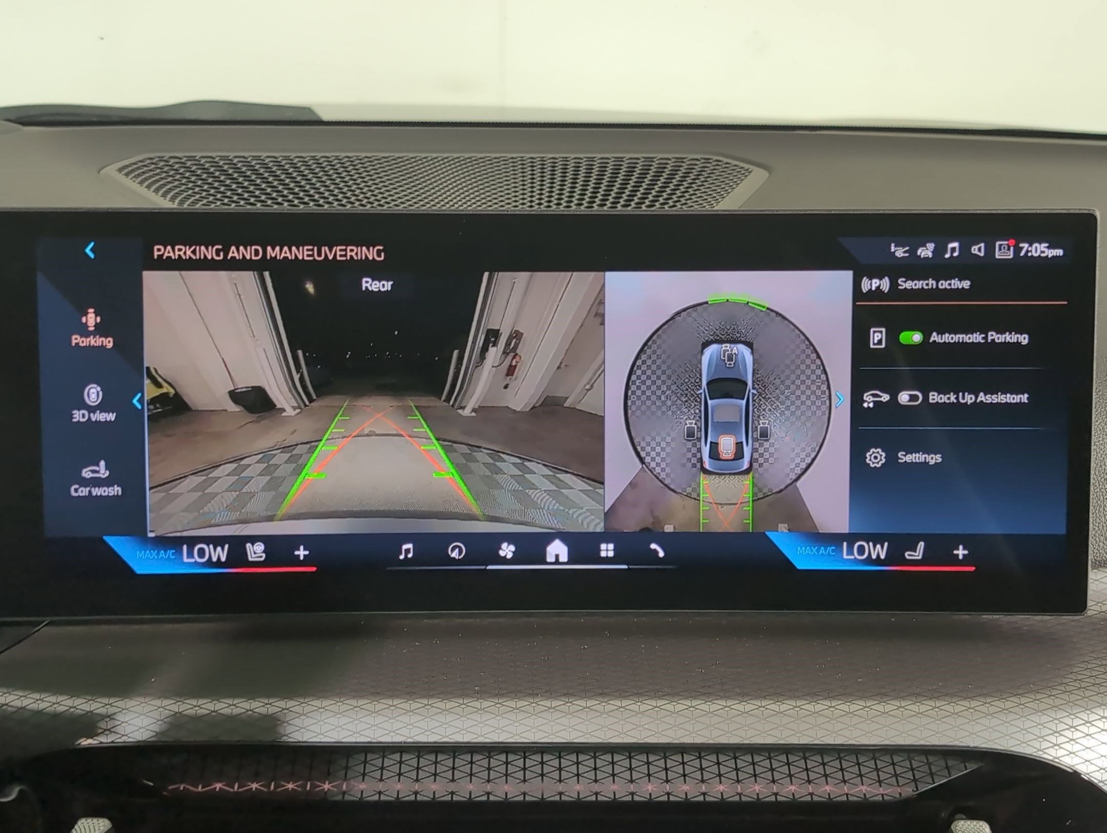 Used 2026 BMW 330i Sedan w/ M Sport Package image 23