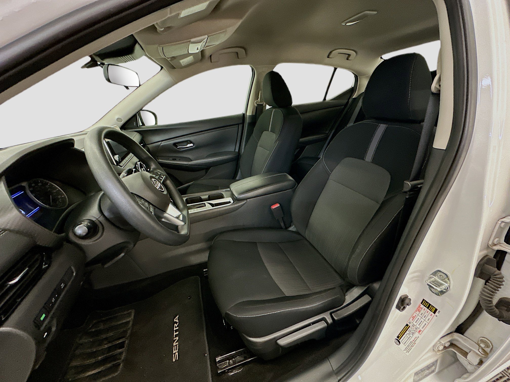 Used 2024 Nissan Sentra SV image 13