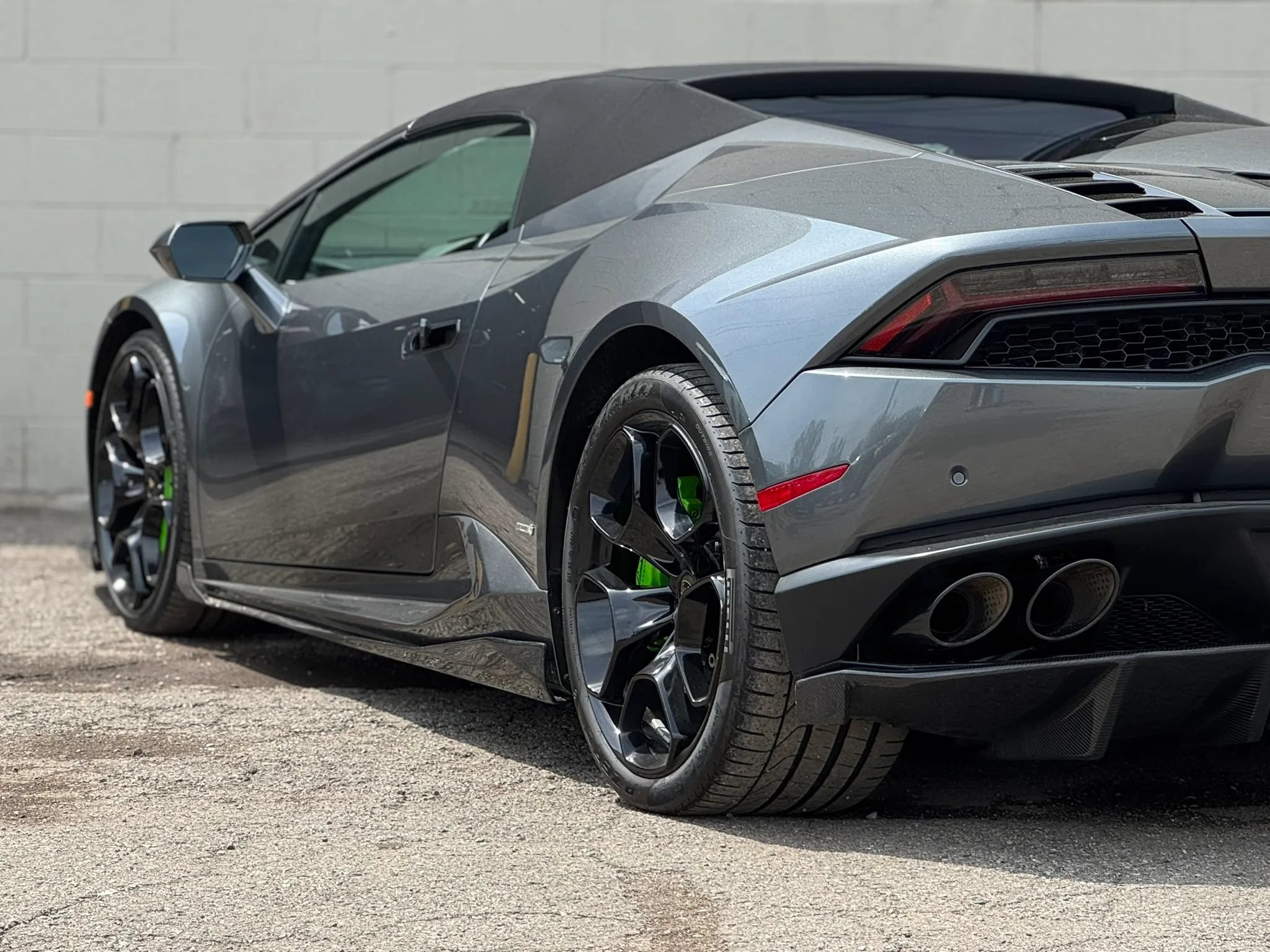 Used 2017 Lamborghini Huracan LP 610-4 AWD/4WD image 15
