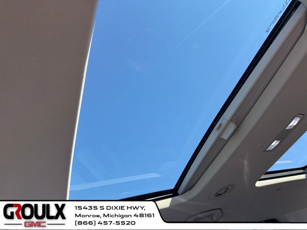 Used 2019 Chevrolet Traverse Premier w/ Redline Edition image 21