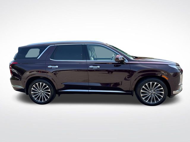 Used 2023 Hyundai Palisade Calligraphy FWD image 7