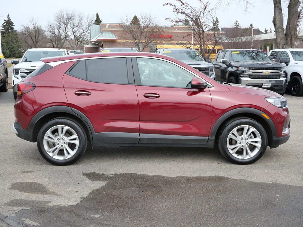 Used 2023 Buick Encore GX Preferred w/ Cold Weather Comfort Package FWD image 11