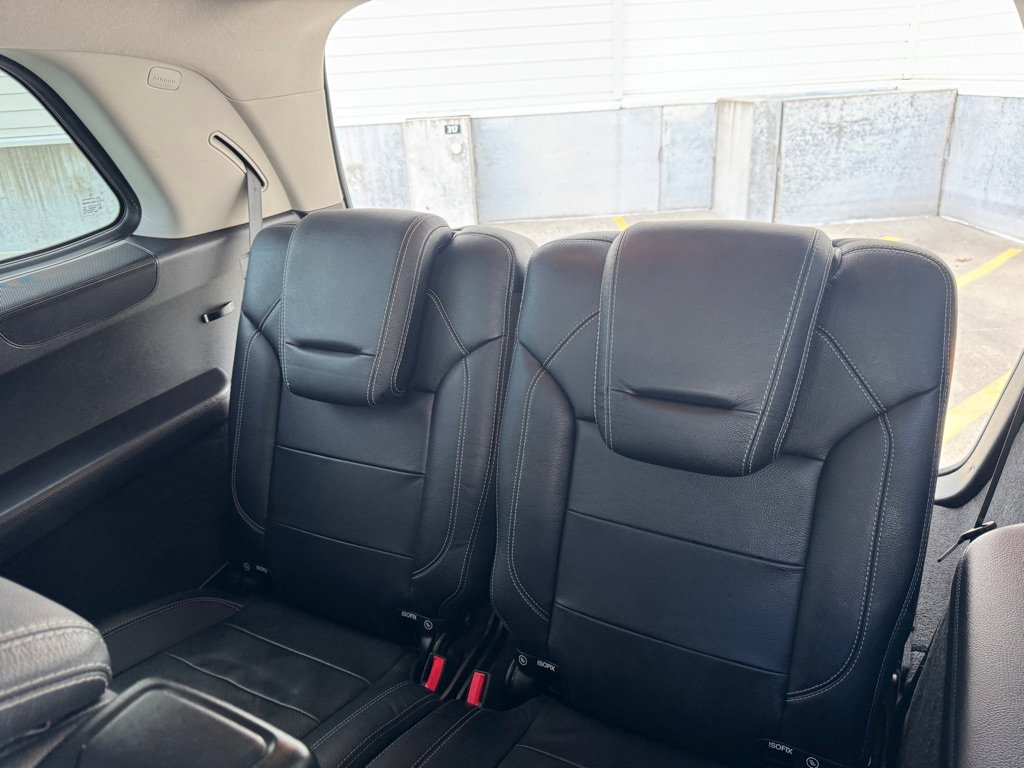 Used 2016 Mercedes-Benz GL 550 4MATIC image 20