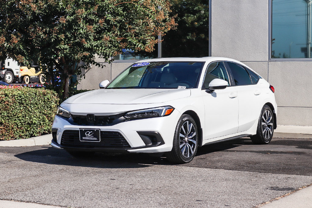 Used 2023 Honda Civic EX-L image 3