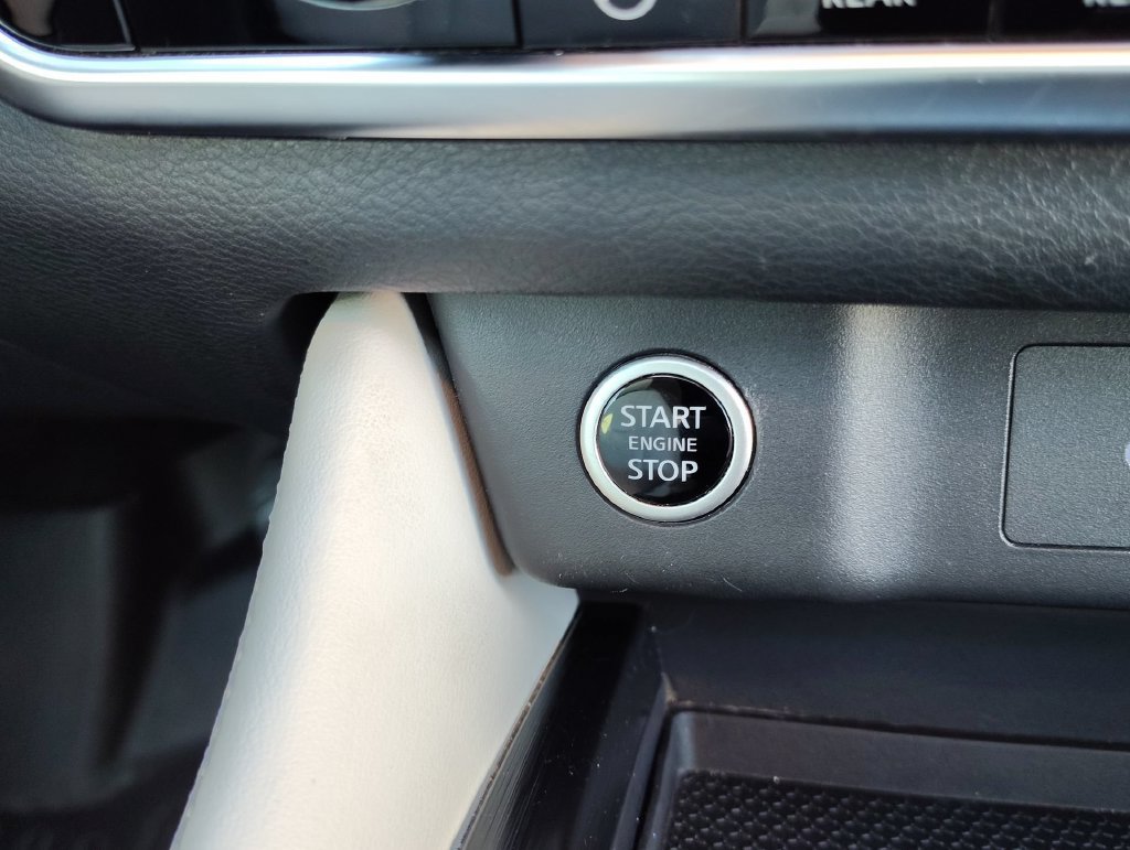 Used 2023 Nissan Rogue SL w/ SL Premium Package AWD/4WD image 26