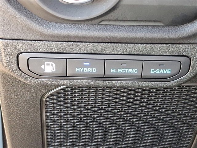 Used 2024 Jeep Wrangler Unlimited Sahara w/ Technology Group image 25