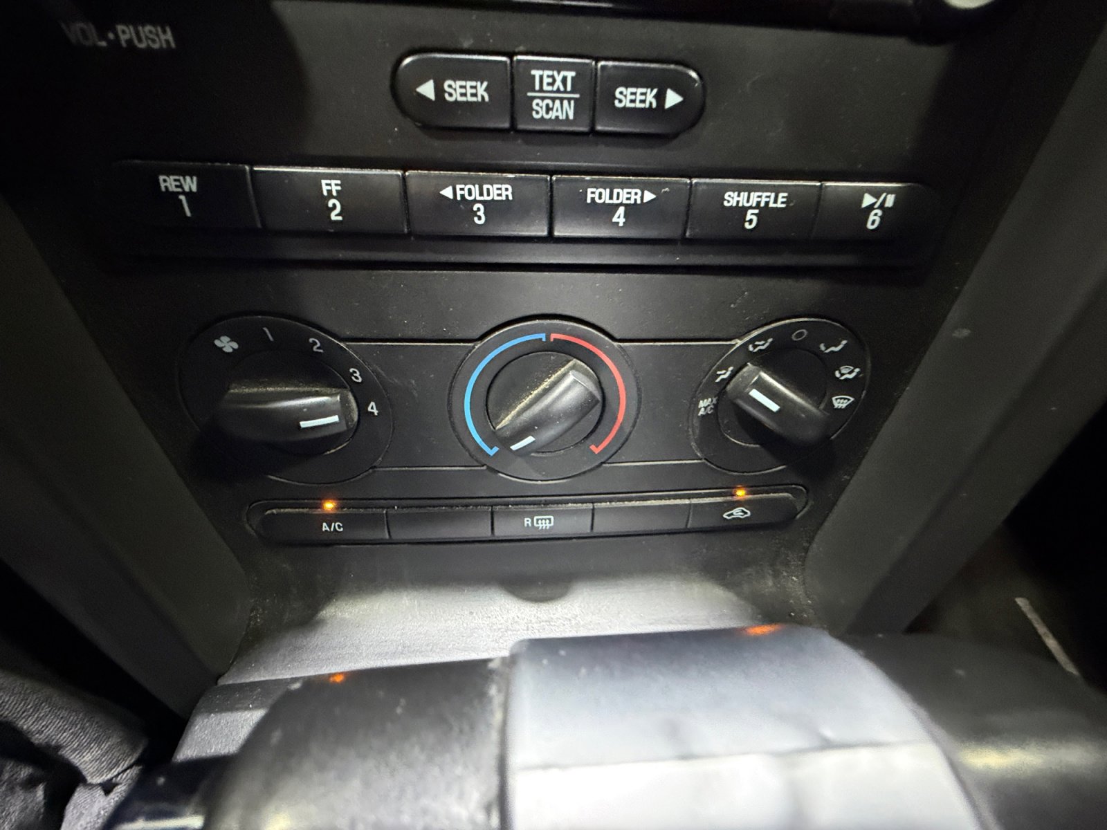 Used 2007 Ford Mustang Premium RWD image 12