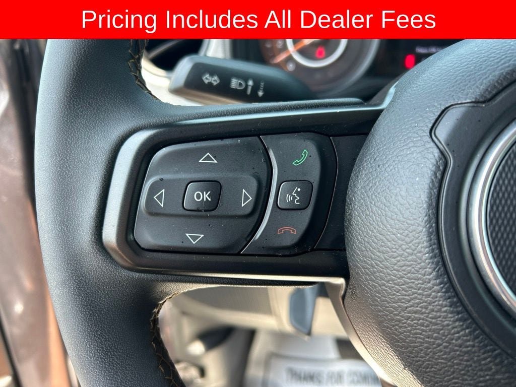 Used 2024 Jeep Wrangler Unlimited Sport AWD/4WD image 8