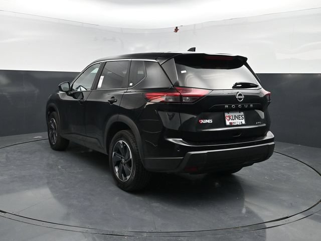 Used 2025 Nissan Rogue SV AWD/4WD image 6