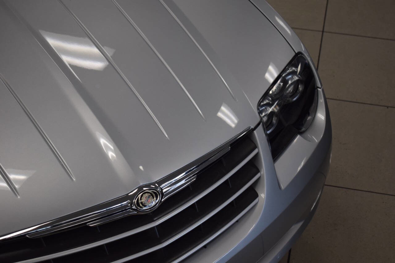 Used 2008 Chrysler Crossfire Limited image 5