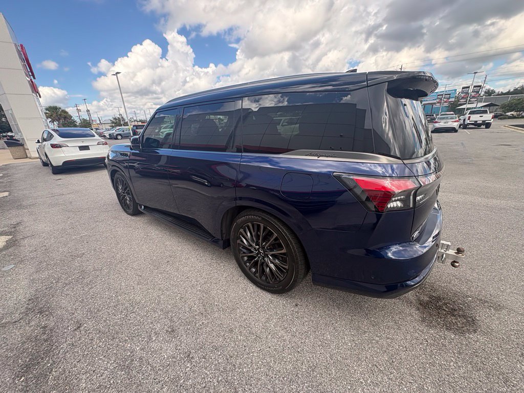 Used 2025 INFINITI QX80 Autograph AWD/4WD image 2