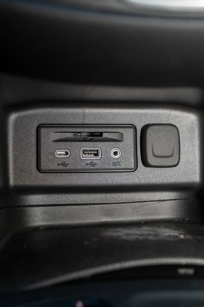 Used 2024 Chevrolet Equinox LT image 16