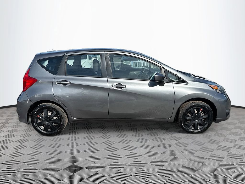 Used 2018 Nissan Versa Note SV image 5