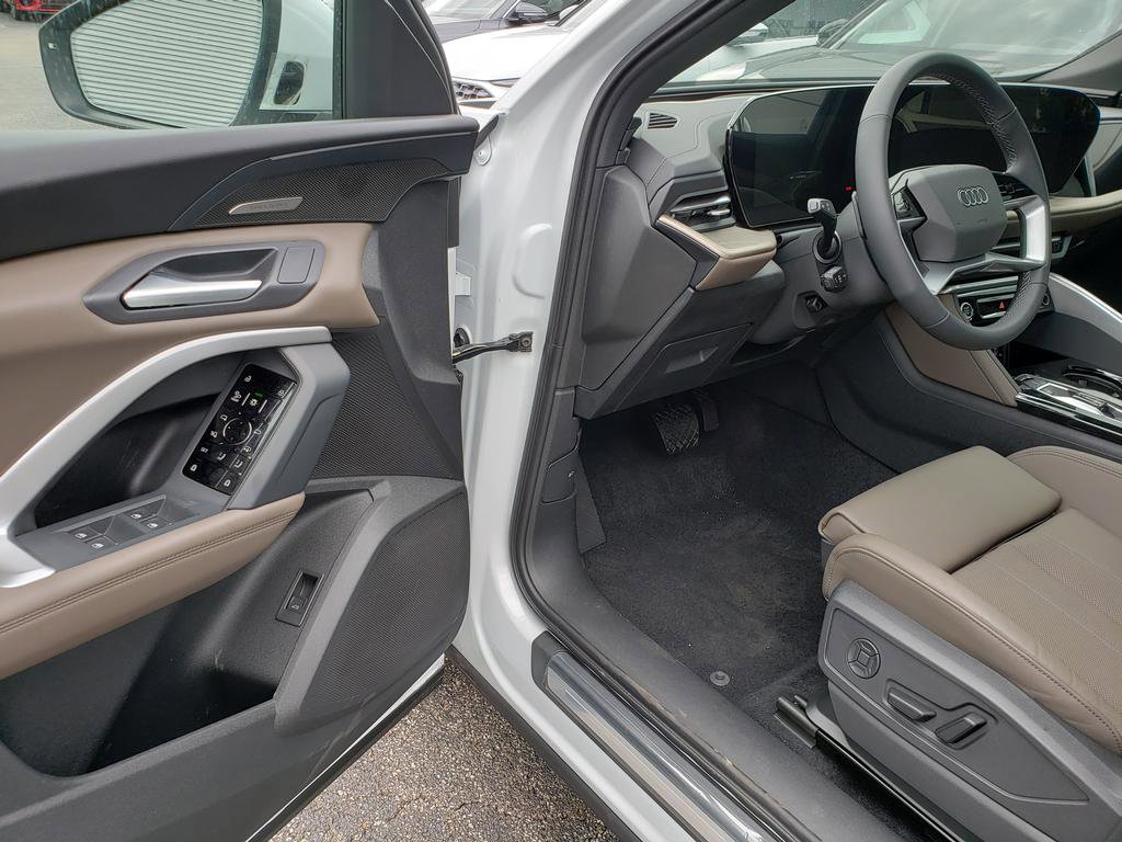 New 2026 Audi Q5 Premium Plus image 6