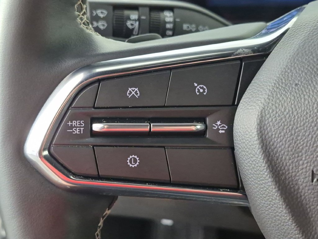 Certified 2026 Chevrolet Traverse LT FWD image 19