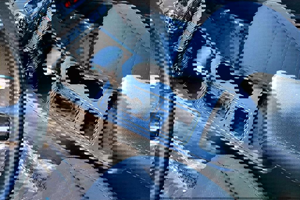 Used 2020 Kia Sorento LX w/ LX I4 Convenience Package image 15