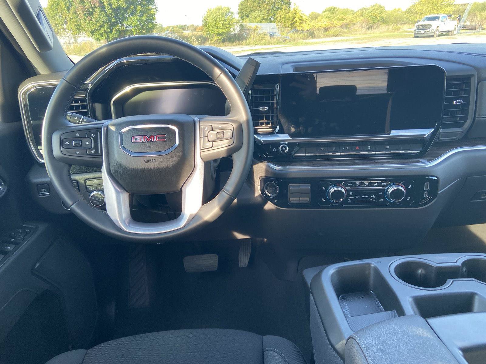 Used 2026 GMC Sierra 1500 Elevation AWD/4WD image 27