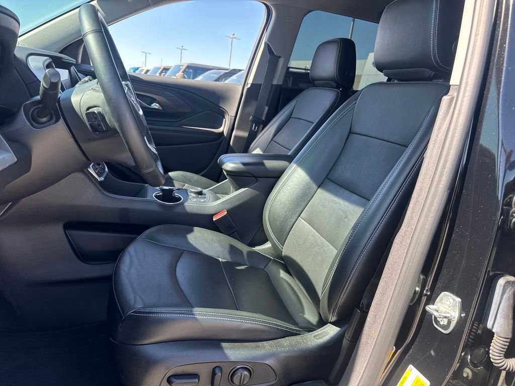 Used 2023 GMC Terrain SLT w/ Elevation Edition FWD image 20