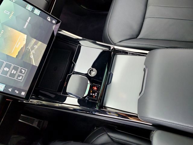 Certified 2024 Land Rover Range Rover Sport Dynamic SE AWD/4WD image 26