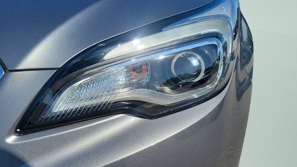 Used 2020 Buick Envision Essence image 26
