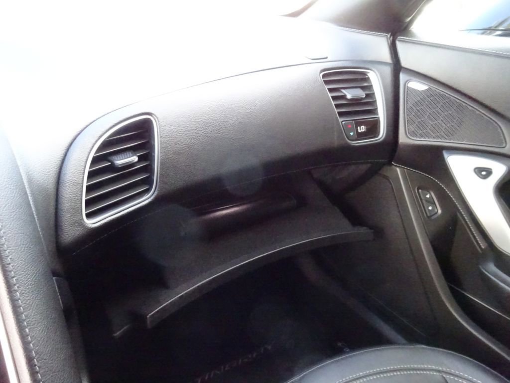 Used 2019 Chevrolet Corvette Stingray Coupe w/ Battery Protection Package image 24