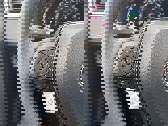 New 2025 Toyota RAV4 XLE image 12