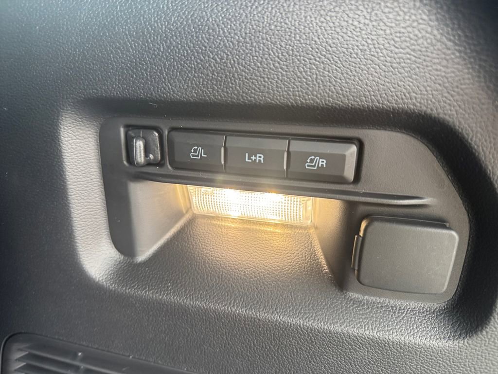 New 2026 Ford Explorer ST w/ Sun And Sound Package image 17