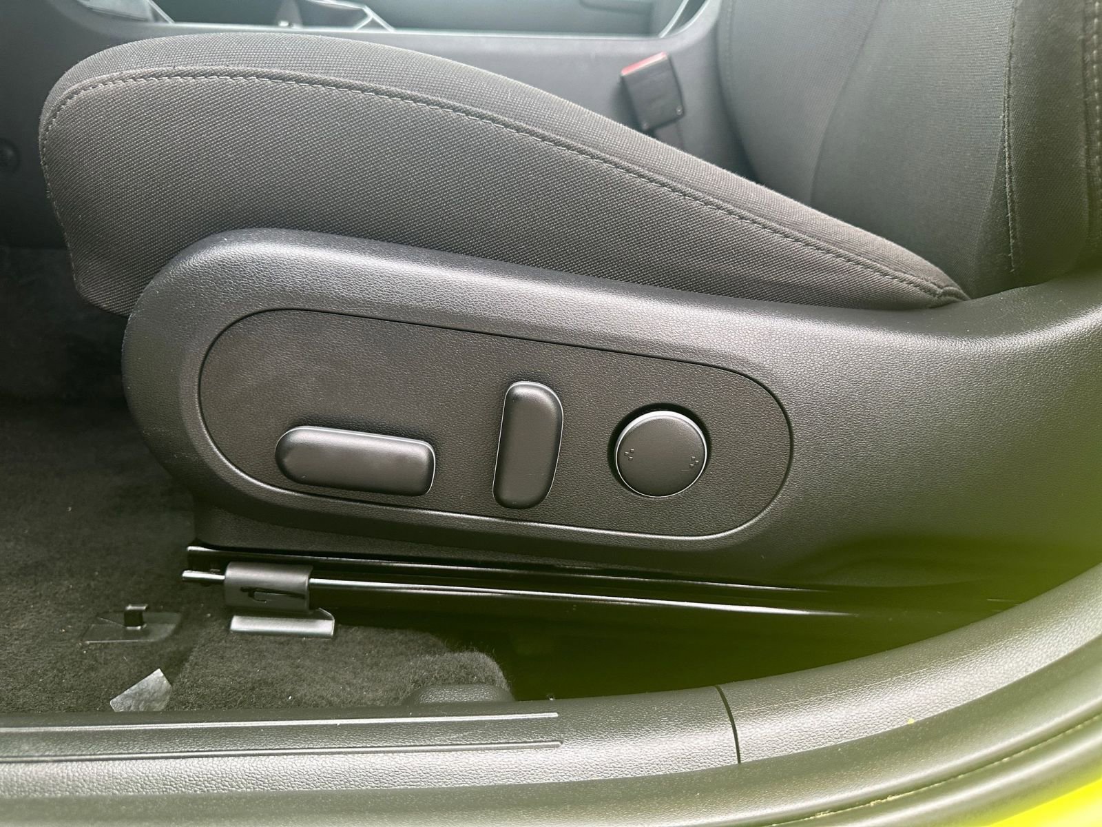 Used 2025 Hyundai Kona SEL image 23