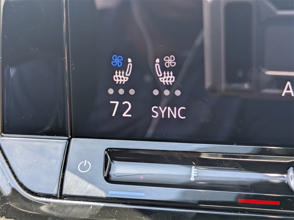 New 2026 Volkswagen Atlas Cross Sport SE image 36