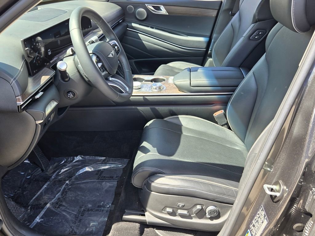 Used 2025 Genesis GV80 3.5T Advanced image 10